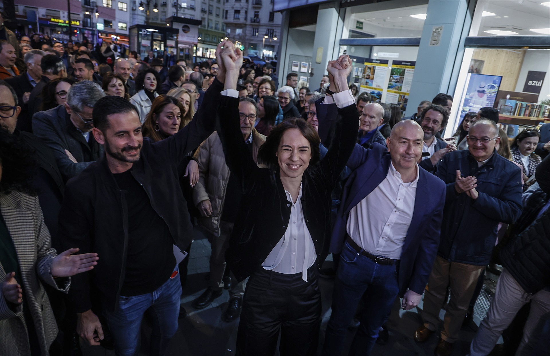Morant junto a Bielsa y Soler tras la proclamación de la primera como líder del PSPV. Foto: EP/Rober Solsona - 