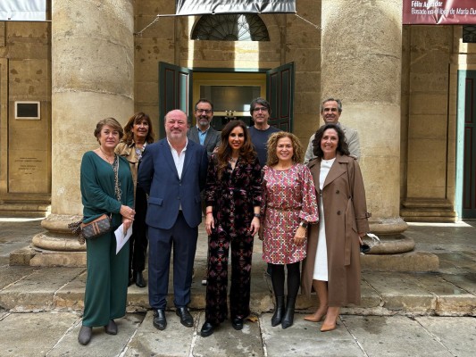 Los hoteles de APHA y el Teatro Principal se alían en la promoción turística de Alicante