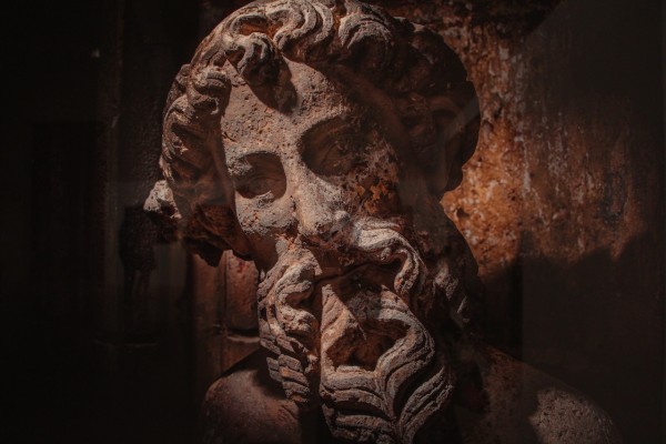 El Centre del Carme se sube a un andamio para fotografiar a los valencianos del siglo XIV y XV