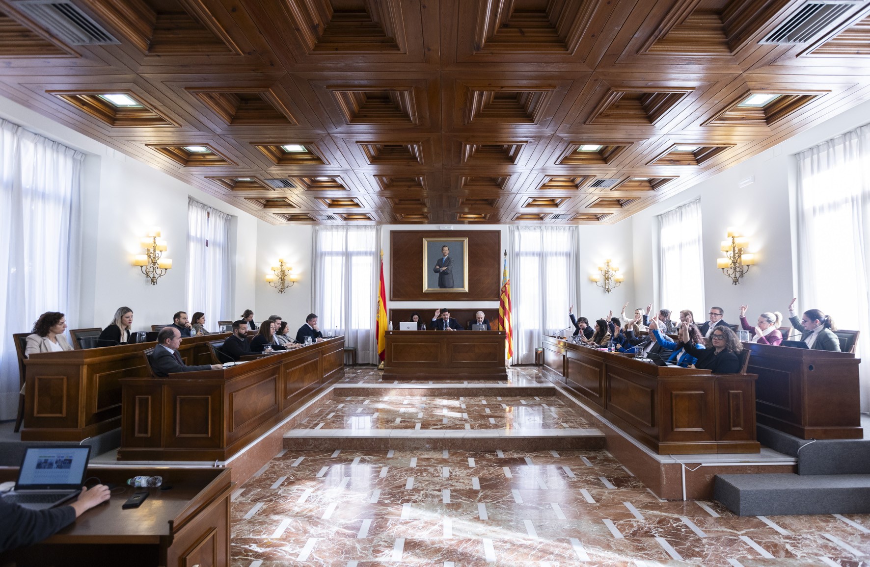 Pleno de Gandia. Foto: ÁLEX OLTRA - 