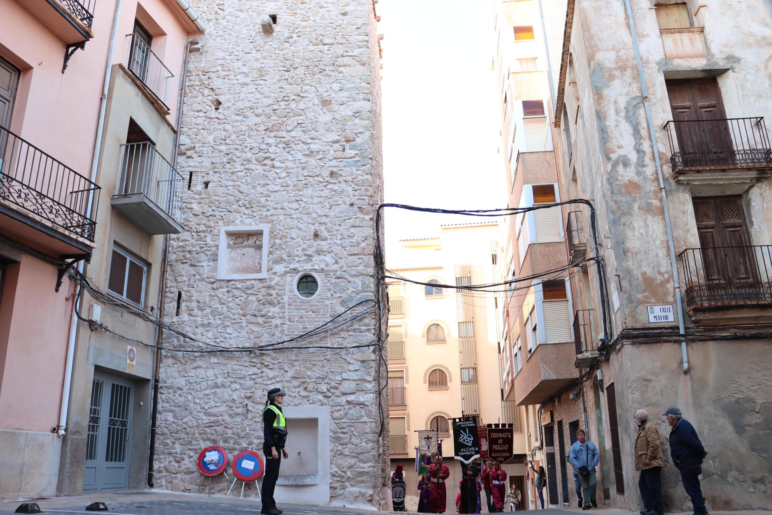 L'Alcora 'mete prisa' al Consell para completar la rehabilitación exterior de la Torre del Repés 