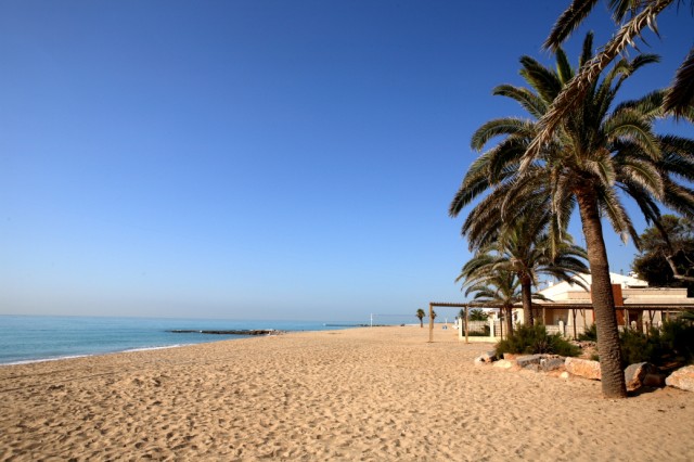 Moncofa denuncia la intención de Costas de derribar una nueva vivienda en la playa