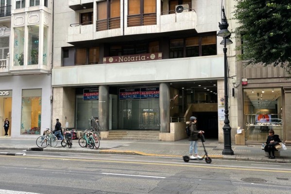 El Valencia CF traslada su tienda oficial a la calle Colón
