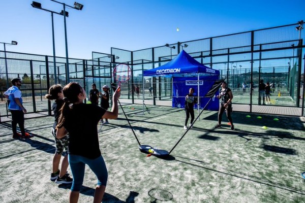  Decathlon Comunitat Valenciana y la Fundación Trinidad Alfonso afianzan su apuesta por el deporte en colegios