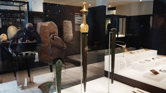La sociedad del bronce en el MARQ: la exposición 'Dinastías' ubica el inicio de la 