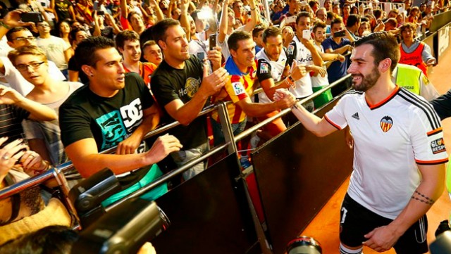 Negredo, el reflejo del fracaso del primer proyecto de Lim en el VCF