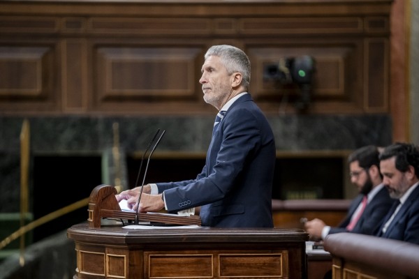 El Senado reprueba a Marlaska con la mayoría absoluta del PP