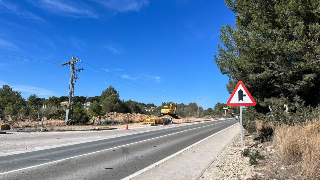 Comienzan las últimas obras del desdoblamiento de la carretera entre Manises y Riba-Roja