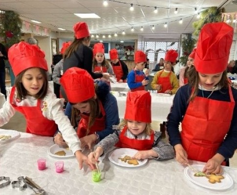 A Monòver, la Pasqua es viu al mercat