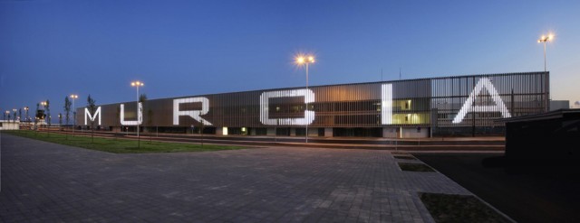 Corvera fía la temporada alta a Oporto y los vuelos domésticos: estos son todos los destinos del verano