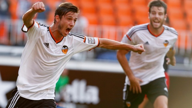 El VCF traspasa a Ibán Salvador al Valladolid y a Fernando Cano al Mallorca