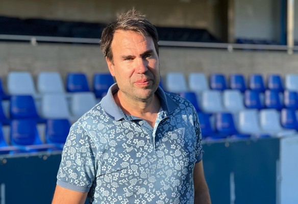 El Yeclano visita al Vélez e Iñaki Bea se estrena como técnico del Águilas en Sevilla