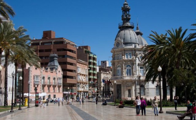 'Sí Cartagena' denuncia que el Ayuntamiento contrató un cono decorativo por 15.000 euros que no se ha instalado