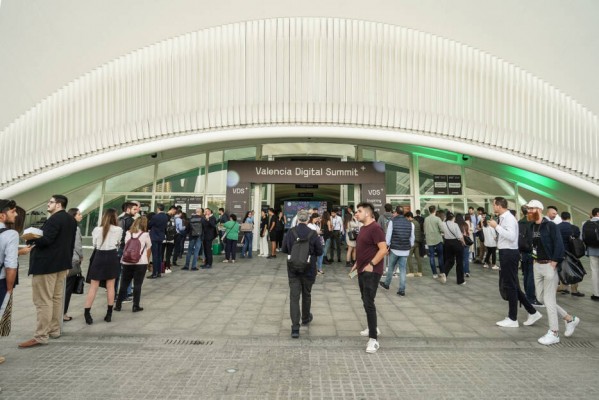 Valencia Digital Summit tuvo un impacto de 12,3 millones en la ciudad en 2023, según EY