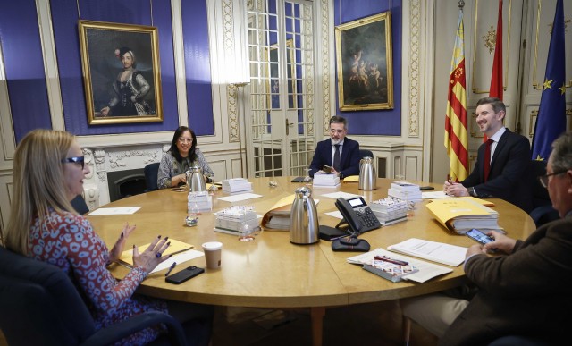 La Mesa de Les Corts requiere a Compromís que devuelva 25.500 euros de subvención  