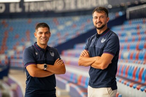 Héctor Rodas, favorito para ser el segundo de Miñambres