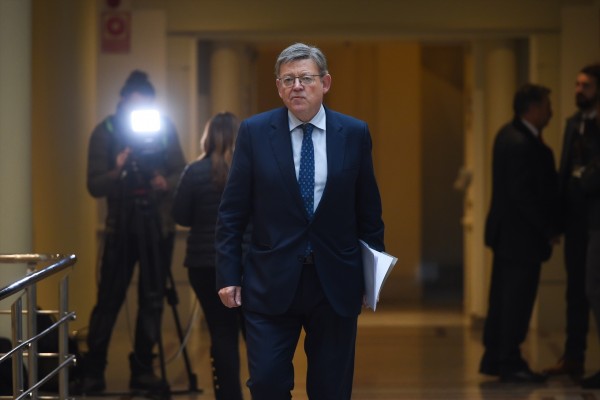 Ximo Puig renuncia a su acta de senador para ser embajador delegado permanente en la OCDE