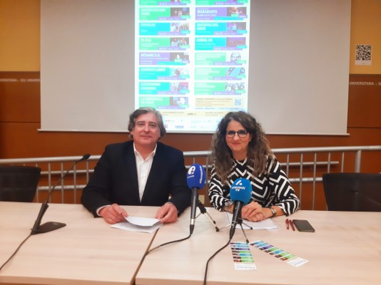 El Paraninfo de la UA pone las artes escénicas al servicio de las personas con discapacidad auditiva