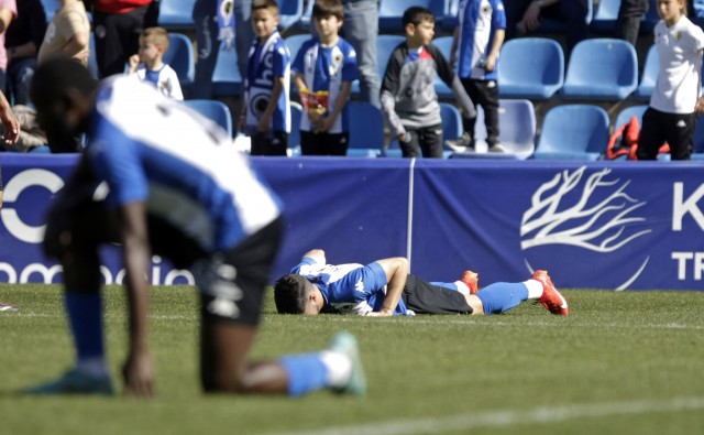 El Hércules pierde a Juanmi por sanción y mantiene seis apercibidos al sumarse a ellos 'Samu' Vázquez