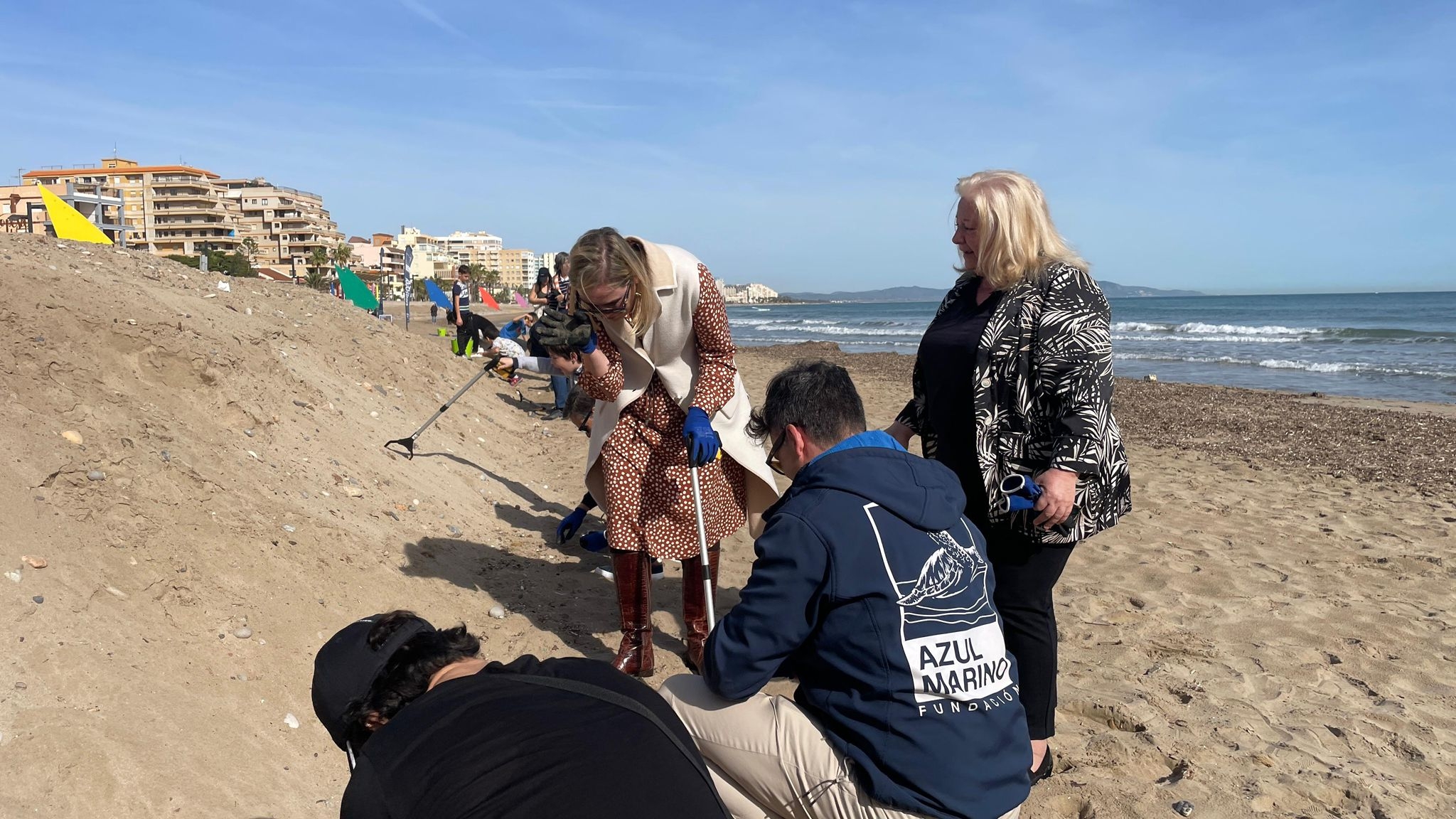 La Fundación Azul Marino y Oropesa lanzan un programa de reducción de residuos marinos