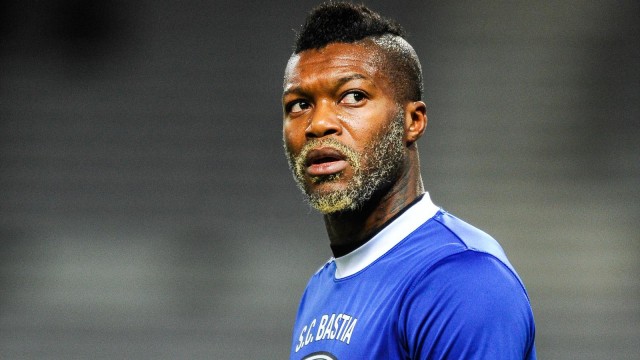 Djibril Cissé se retira