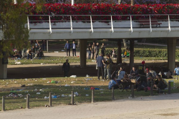 El Ayuntamiento ignora a los vecinos del tramo 9 y se desentiende de sus quejas 