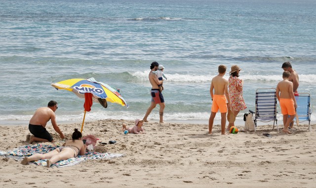 San Javier ya busca un servicio de salvamento que mantenga la Q de calidad de sus playas