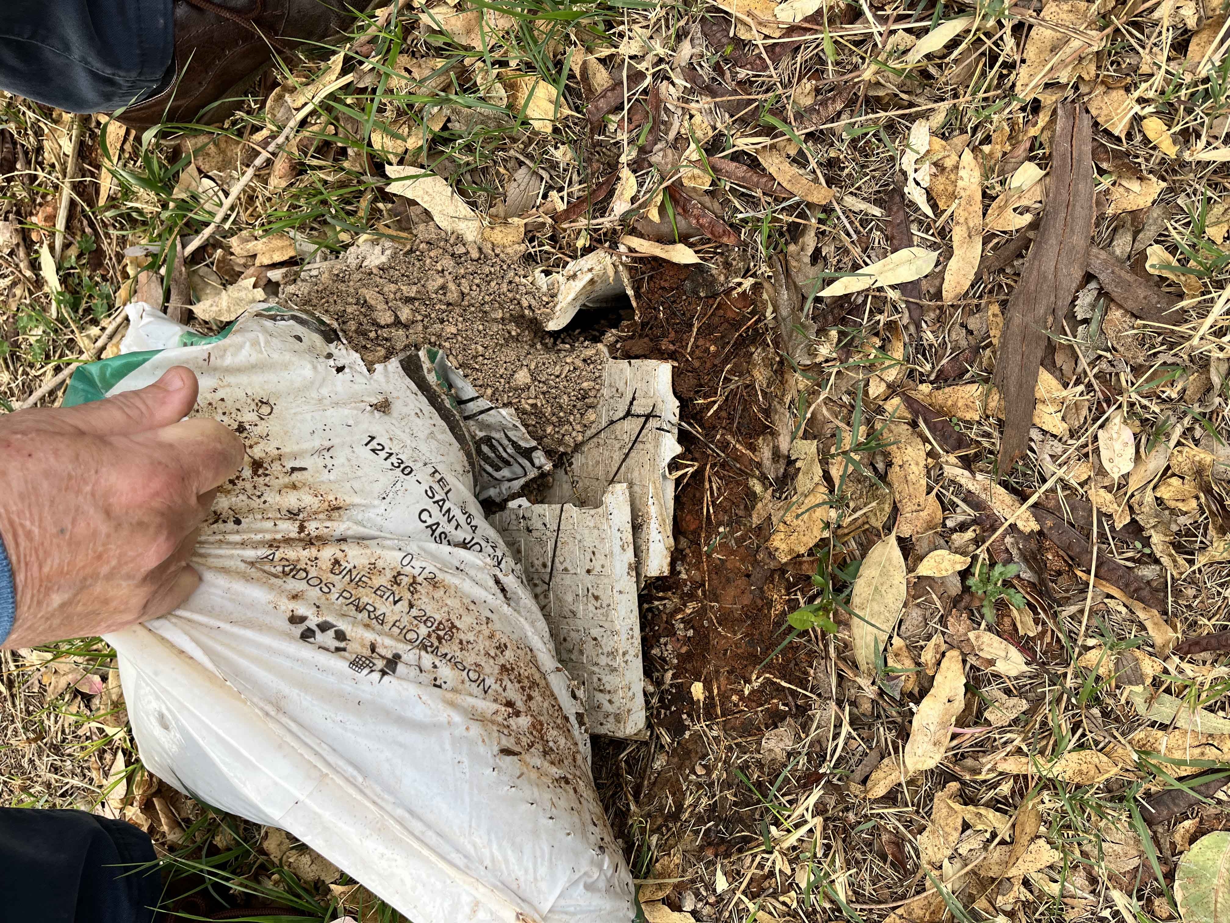 CSIF denuncia deficiencias en las arquetas del consultorio de Benadresa