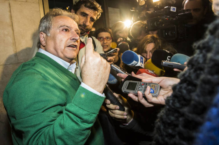  Alfonso Rus a la salida del juzgado (Foto: EVA MÁÑEZ) - 