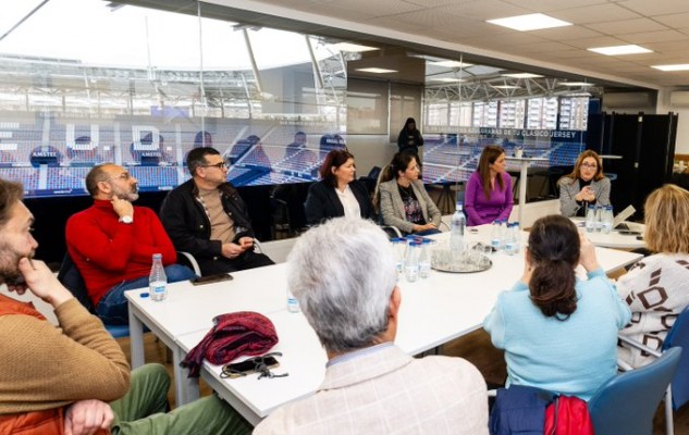 El Levante abre la Oficina de Atención al Aficionado para escuchar a sus seguidores
