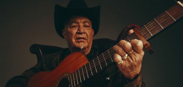 La Mar de Músicas premia al cubano Eliades Ochoa, un viejo amigo del festival de Cartagena