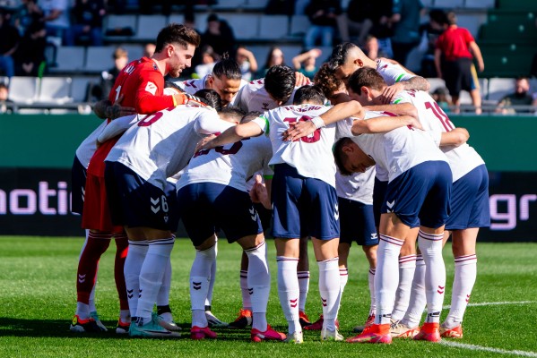 El Elche-Eibar del domingo será el duelo entre el noveno mejor local y el cuarto mejor visitante