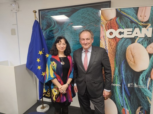 Aguirre considera que Europa exige al campo 