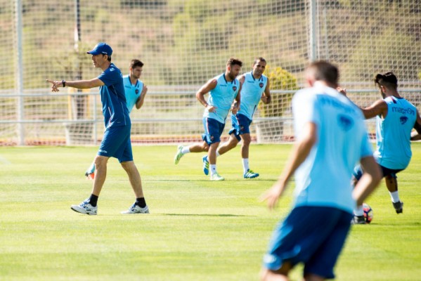 Muñiz se lleva 23 jugadores a la concentración en Campoamor