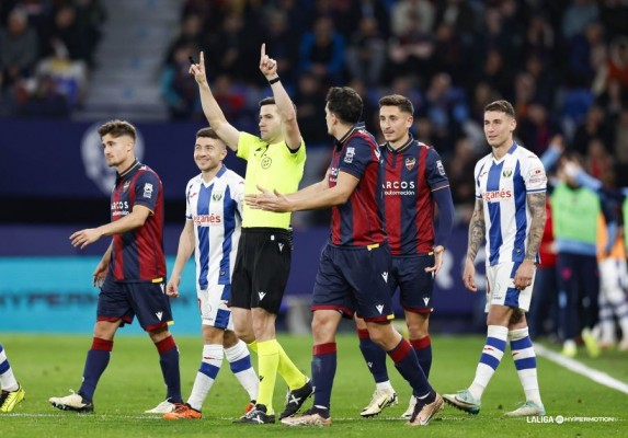 Una jornada sin goles visitantes en Segunda casi un siglo después