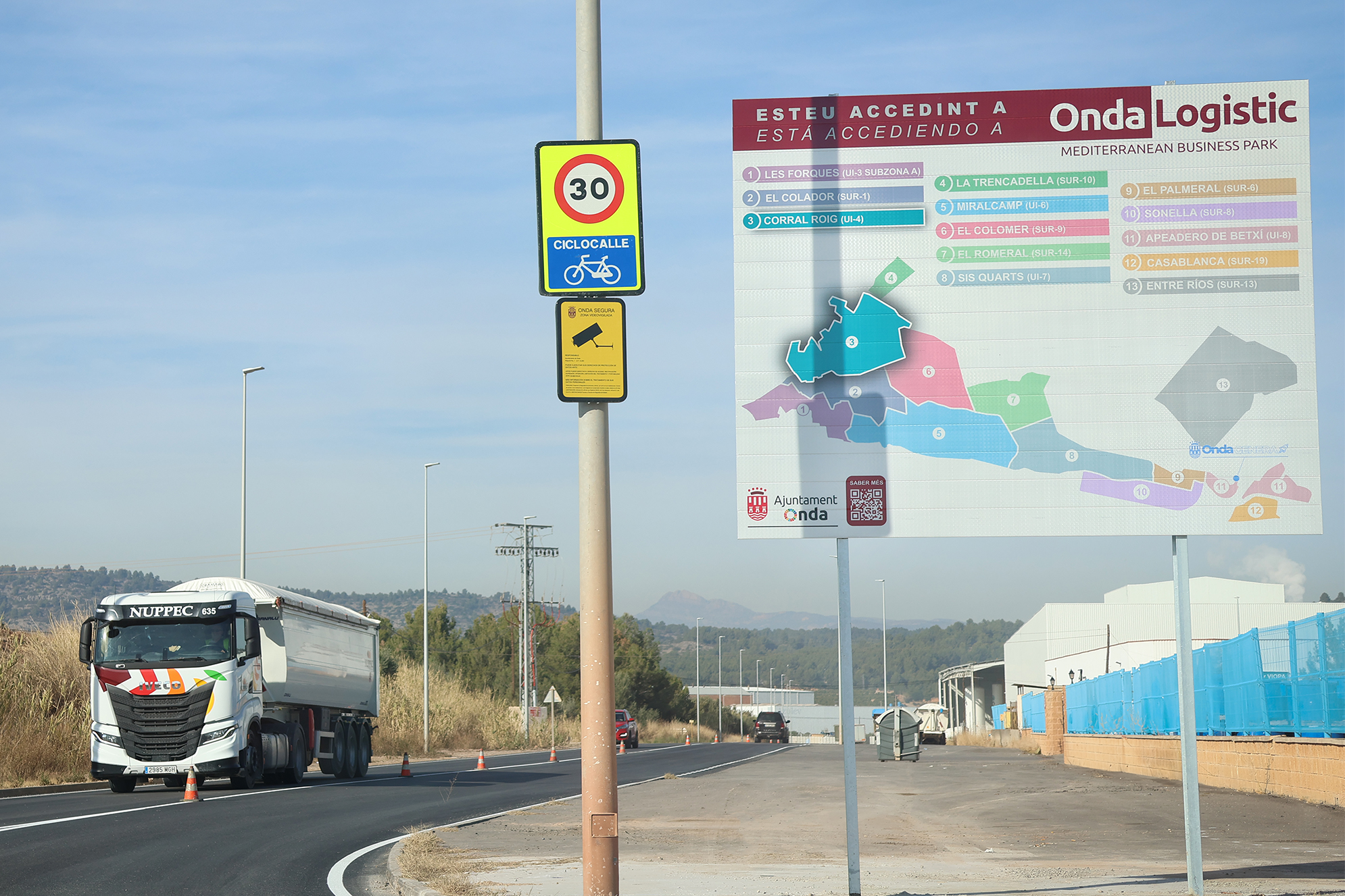 Onda invierte más de 1,9 millones en la mejora de la señalización vial de sus polígonos industriales