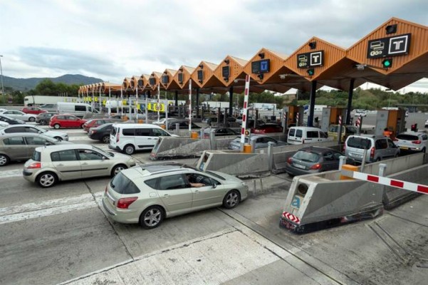 Óscar Puente confirma que los peajes en autovías ya están fuera de la Ley de Movilidad