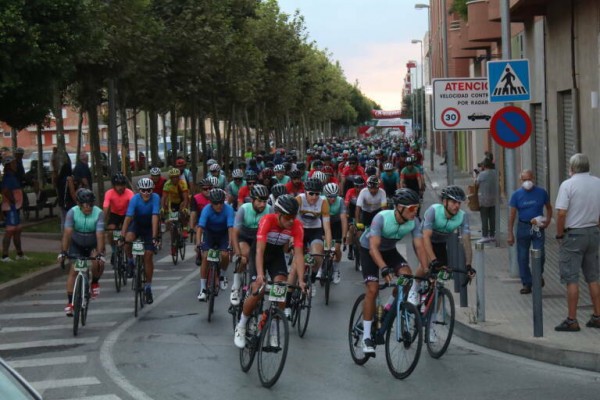 Almenara acogerá este sábado dos etapas de la Vuelta Ciclista a la Comunitat Máster, Elite y sub-23
