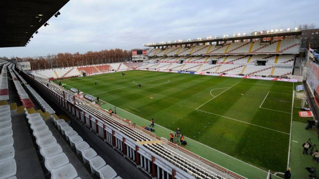 Más Madrid pide un plan de modernización y reforma del estadio del Rayo Vallecano