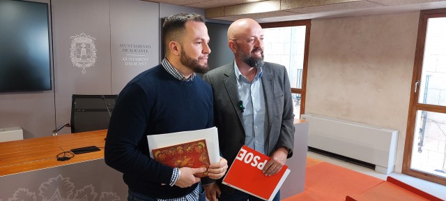 La izquierda se une en Alicante para promover una comisión por la mejora de los centros escolares 