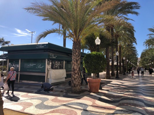 Alicante zanja el futuro de 'Peret': resolverá la concesión para volver a licitar el quiosco