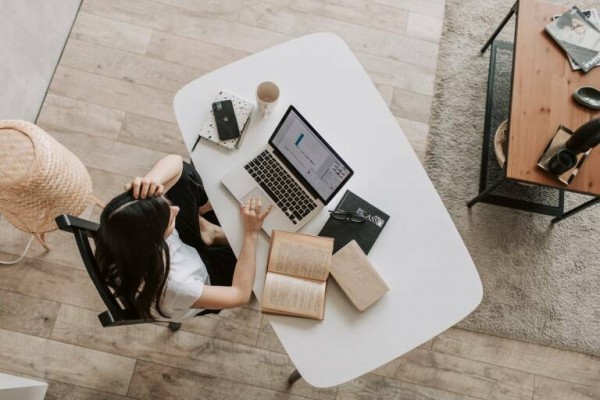 El empleo de calidad se sitúa como cuarto problema de los españoles según el CIS