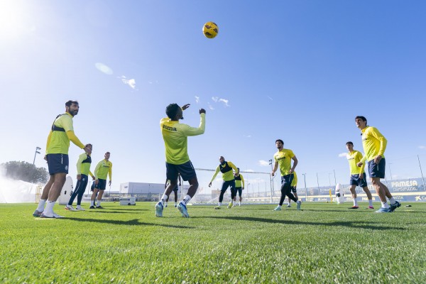 El Villarreal vuelve a los entrenamientos con Bailly aún fuera de los ejercicios de grupo