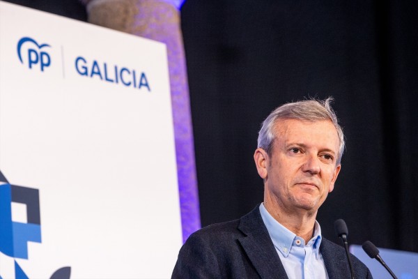 El CIS da al PP una posible pérdida de la absoluta en Galicia y una subida del BNG con hasta 31 escaños