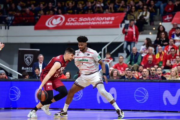 Todorovic, pívot del UCAM CB, MVP de la jornada 22 y del mes de febrero en la Liga Endesa 