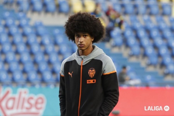 El Valencia pierde el primer 'match ball' por Europa