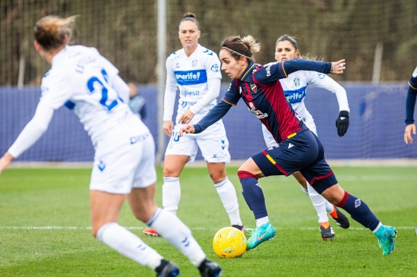 Andonova, en reposo y seguimiento por un traumatismo craneoencefálico leve por un balonazo
