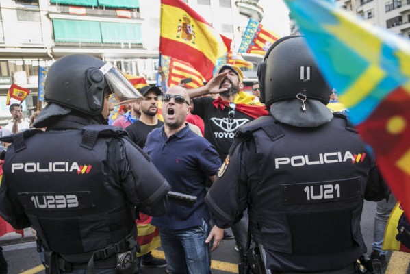 Fiscalía y acusados por agresiones del 9 d'Octubre de 2017 intentarán alcanzar un acuerdo este mes