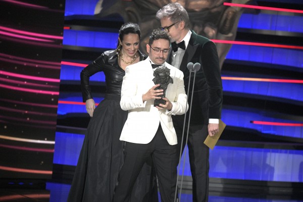 'La sociedad de la nieve' arrasa en los Premios Goya con 12 'cabezones'