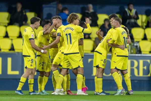 El Villarreal 'B' busca coger aire frente al Tenerife 